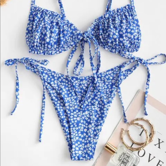 Floral tie front string bikini - Picture 3 of 10